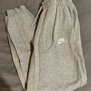 Nike Women’s Joggers Photo 0