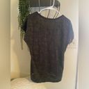 Lululemon Women’s  Tee Photo 1