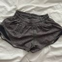 Lululemon Hotty Hot Short 2.5” Photo 0