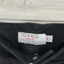 Torrid Womens  Bermuda Jegging Super Stretch High Rise Shorts - Sz 16 Photo 4