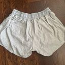 Lululemon Hotty Hot Short II 2.5 Inch Photo 1