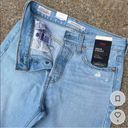 Levi’s 501 High-Waisted Jeans Photo 2