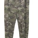 Krass&co La La Land Creative  Camo Fleece Jogger Pants Size Medium NWT Photo 1