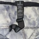 Lululemon  shorts Photo 4