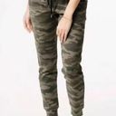 Zyia  Active Green Camo Unwind Ankle Jogger, NEW, Size Medium, MSRP $79 Photo 0