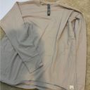 Vuori  Long-Sleeve Feather Tee size S Photo 1