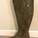 Donald Pliner Gorgeous suede olive green  boots in excellent condition. Sz 8.5 Photo 2