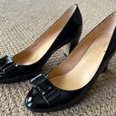 Kate Spade Bow Pumps in Black Patent Leather Photo 0