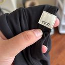 Vuori  Black Daily Legging with Drawcord Waistband Photo 4