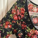 Kirra  Black Floral Short Sleeve Blouse Womens. Size M Photo 1