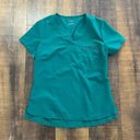 Jaanuu  1-Pocket Tuck-in Hunter Green Scrub Top Size Small Photo 1