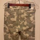 Dear John  Gisele high waisted skinny sz 26 light camo very stretchy Photo 4