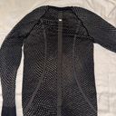 Lululemon Swiftly Long Sleeve Photo 3