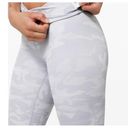 Lululemon  White Camo Wunder Under Leggings‎ Size 4 Photo 2