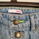 Bongo  light wash denim skirt distressed button zip Photo 3