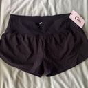 Zyia Black Tracker Shorts Photo 0