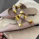 Valentino Garavani Valentino Beige Leather Rockstud-embellishment pointed-toe mules size 7.5 NEW! Photo 7