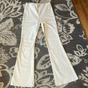 Skinny Girl  white jeans. NWT. Elastic waist and tummy control. Photo 0