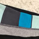 Lululemon  Groove Crop Reversible Yoga Leggings Black Blue 8 Photo 2