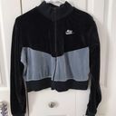 Nike Cropped Zip-Up Photo 0