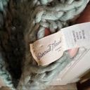 Universal Threads 41. Universal Thread Knitted Scarf with Tassle Bottom. Excellent condition Photo 1