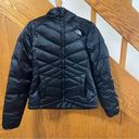 The North Face  550 Coat Size Medium Photo 0