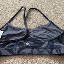 Lululemon  Flow Y Nulu Bra Light Support Botanical Bloom Anchor Multi Bin 297 Photo 6