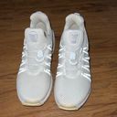 Nike shoes size 6 White Photo 1