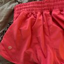 Lululemon Hotty Hot Short 2.5” Photo 3