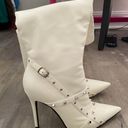 Boohoo White Heels  Photo 2