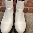 Nasty Gal  womens White Chelsea boots size 7 Photo 1