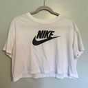 Nike Cropped Tee Photo 2