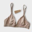 SKIMS  FITS EVERYBODY TRIANGLE BRA Clay NWT Photo 0