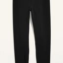 Old Navy Active Powerchill Extra High Rise 7/8 Leggings  Photo 2