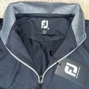 FootJoy Golf Half Zip Performance Pullover, size Medium Photo 1