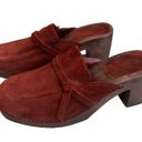 American Eagle  Vintage 90’s/Y2K Suede Wood Platform Mules Clogs Maroon Photo 2