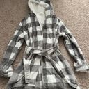 Target grey and white robe Photo 0