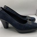 Clarks  Artisan Navy Suede Black Patent Leather Pumps Size 7M E11 Photo 3