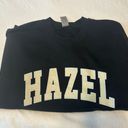 Hazel Boutique crewneck Photo 0