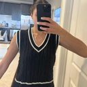 Abercrombie & Fitch Sweater Vest Top Photo 1