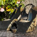 Cathy Jean black and gold high heels Photo 1