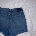 Abercrombie & Fitch  The 4” High Rise Mom Short size 10 / 30 Medium Wash Jean Photo 1