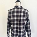 Vans Women’s Gray White Plaid Button Down Long Sleeve Shirt in a Size XS Casual Fall Photo 1