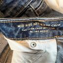 Universal Threads Mid Rise Boyfriend Crop Jeans Photo 3
