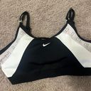 Nike Sports Bra Photo 0