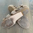 Stuart Weitzman Suede and Elastic Flat Sandal in Tan with Gold Size 9.5M Photo 3