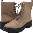 American Eagle  Womens Two Tone Combat Boots, Style # 041-1414-47856-A Photo 0