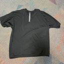 Lululemon T-Shirt Photo 1