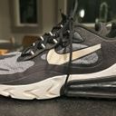 Nike Air Max 270 React - Women’s Size 8 - Black Vast Grey! Great condition! Photo 2