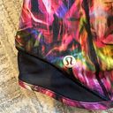 Lululemon  Hotty hot shorts Photo 2